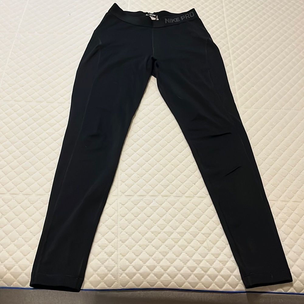 Nike Pro Dri-Fit Leggings. Size Small.
